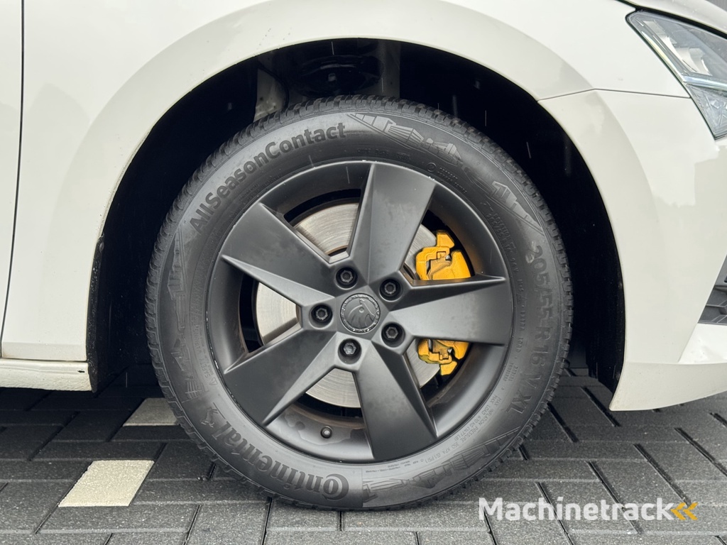 Skoda Superb Combi Škoda  1.5 TSI ACT Business Edition