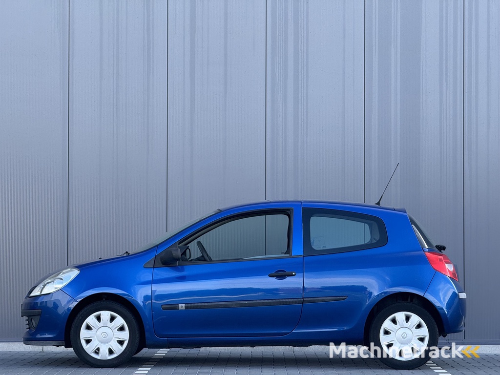 Renault Clio 1.2-16V Special Line