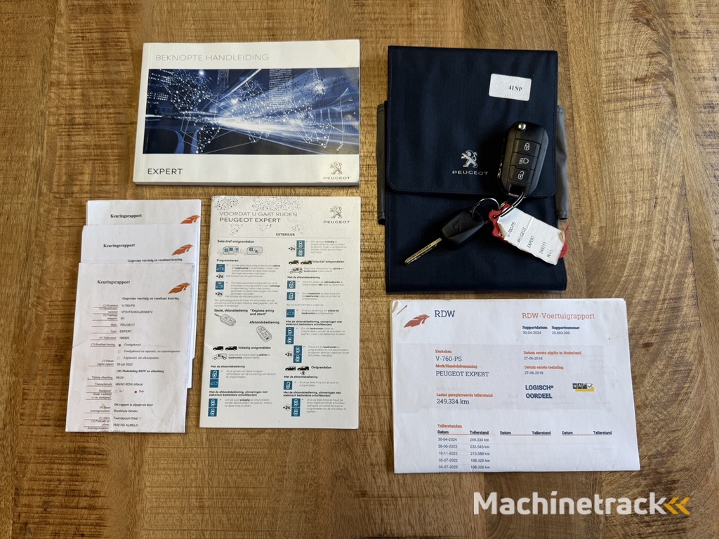 Peugeot Expert 231L 2.0 BlueHDI 120 DC Pro