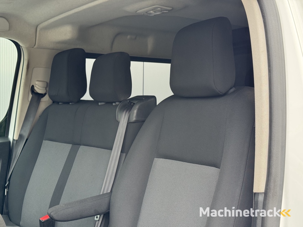 Peugeot Expert 231L 2.0 BlueHDI 120 DC Pro