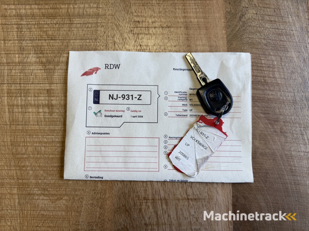 Volkswagen Up! 1.0 high  BlueMotion