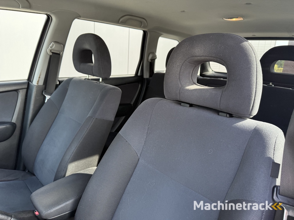 Mitsubishi Outlander Sport 2.0 Invite+