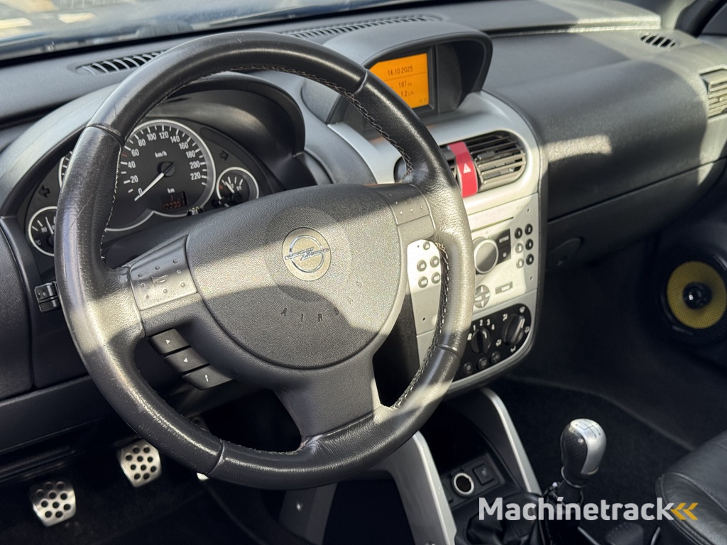 Opel Tigra TwinTop 1.8-16V Cosmo