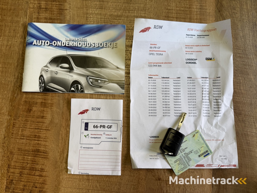 Opel Tigra TwinTop 1.8-16V Cosmo