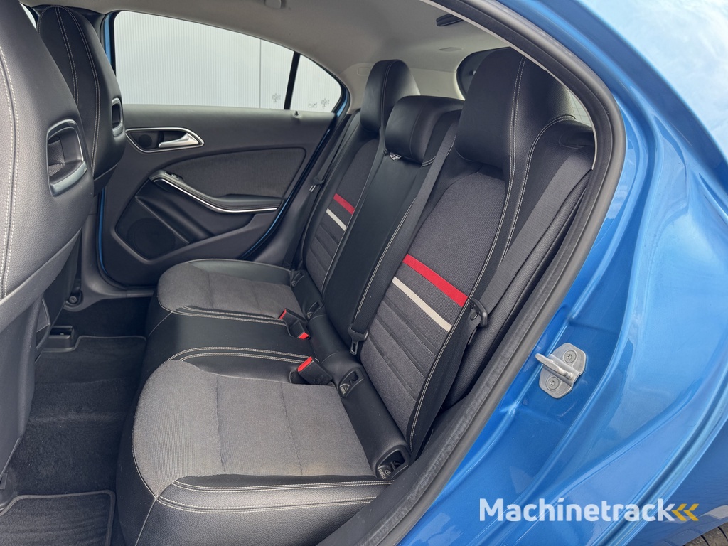 Mercedes-Benz A-klasse 180 Ambition