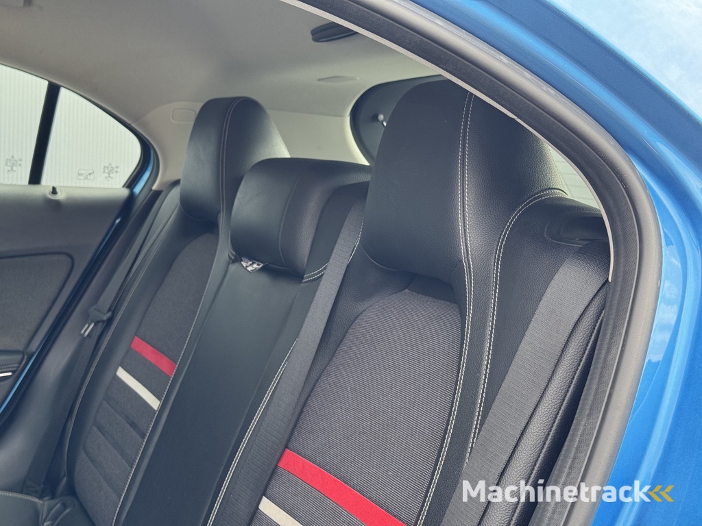 Mercedes-Benz A-klasse 180 Ambition