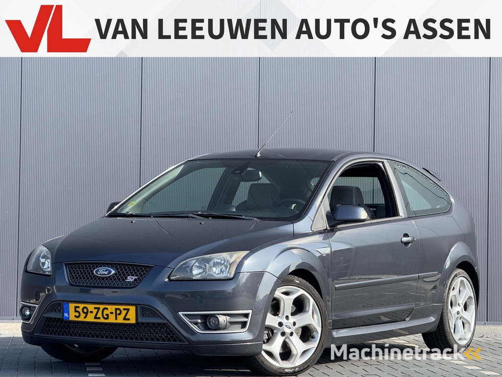 Ford Focus 2.5-20V ST