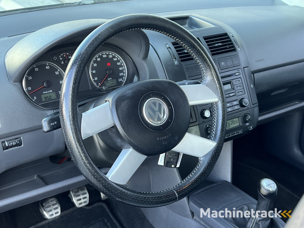 Volkswagen Polo 1.6-16V Cross