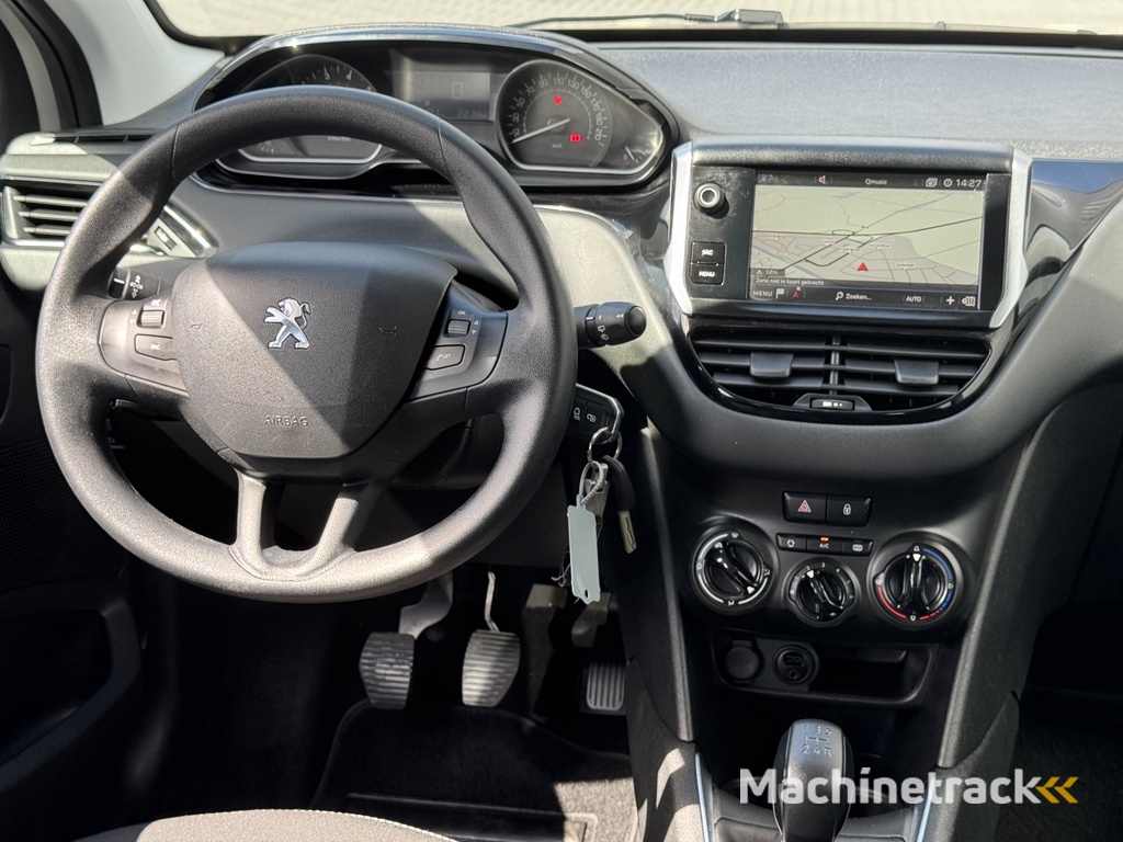 Peugeot 208 1.2 PureTech Blue Lion