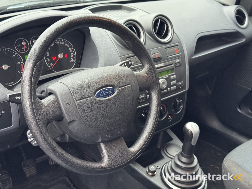 Ford Fiesta 1.4-16V Futura | RIJKLAAR | Airco | APK tot 11-09-2026