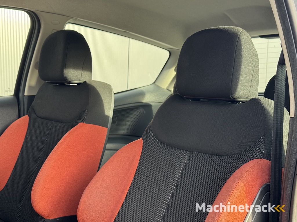 Citroën C2 1.4i VTR | Clima | Cruise | Elektrische ramen |