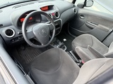 Miniaturansicht von Citroen C3 Citroën 1.4i Sky Radio