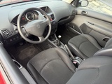 Miniaturansicht von Peugeot 206 + 1.1 XR