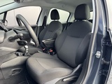 Miniaturansicht von Peugeot 208 1.2 PureTech Signature