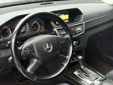 Miniaturansicht von Mercedes-Benz E-klasse 250 CGI Avantgarde