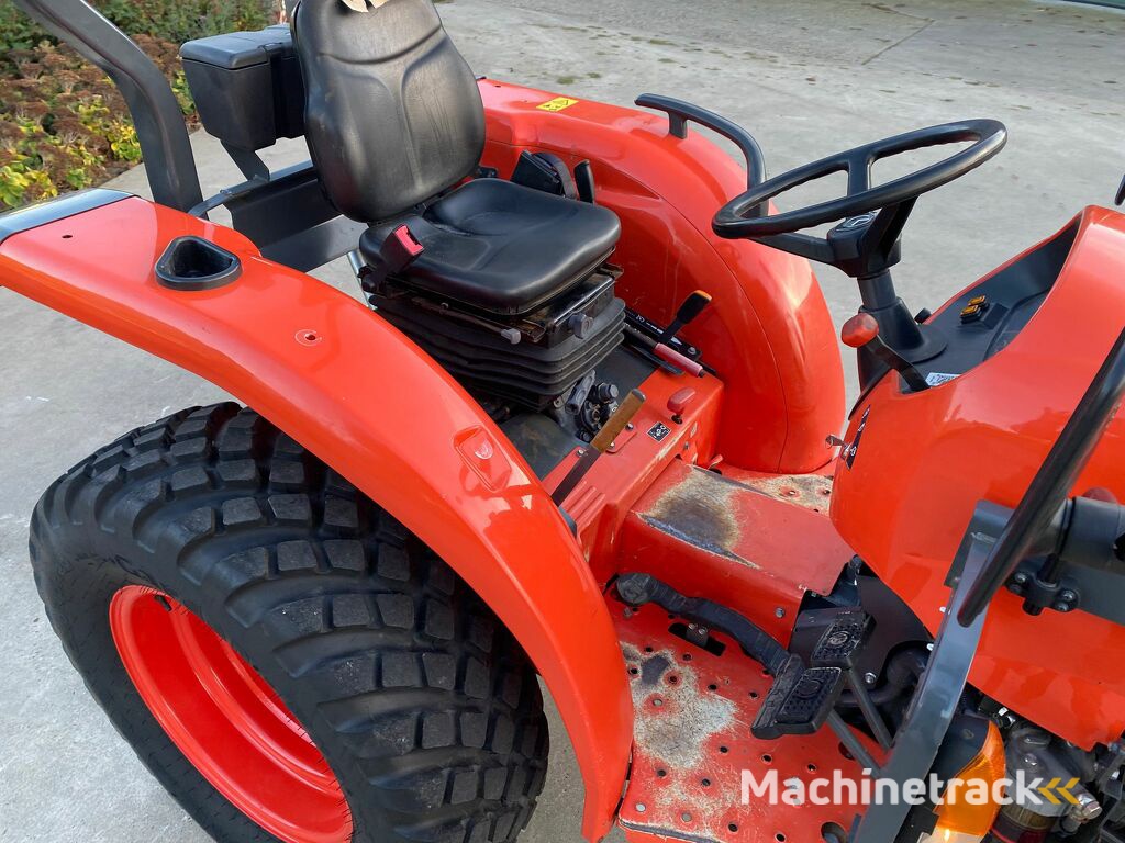 Kubota l1-382 tractor minitractor 2021 550 draaiuren
