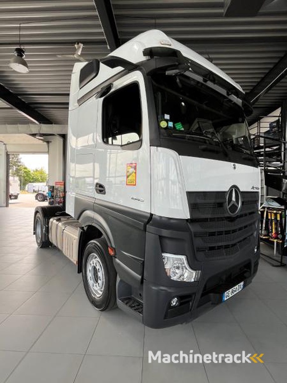 Mercedes Actros