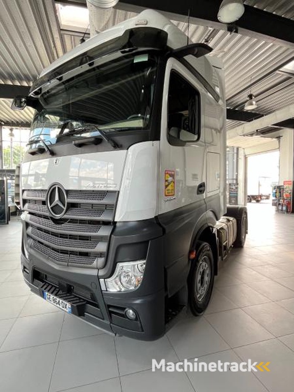 Mercedes Actros