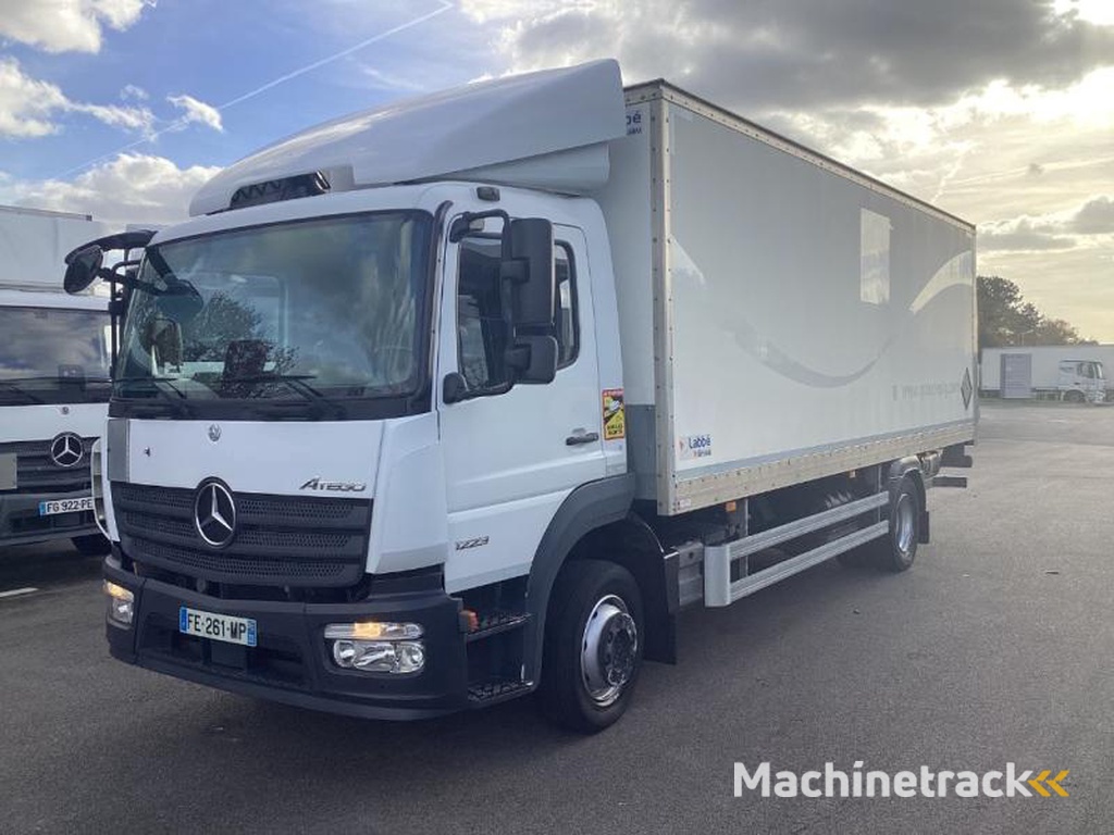 Mercedes Atego