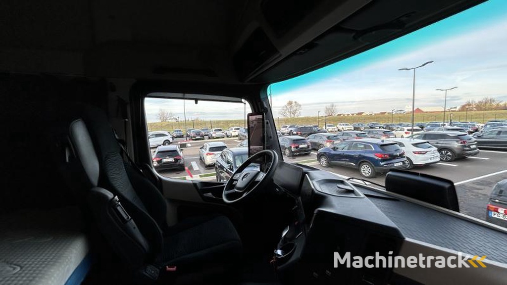 Mercedes Actros 1845 LS 4X2