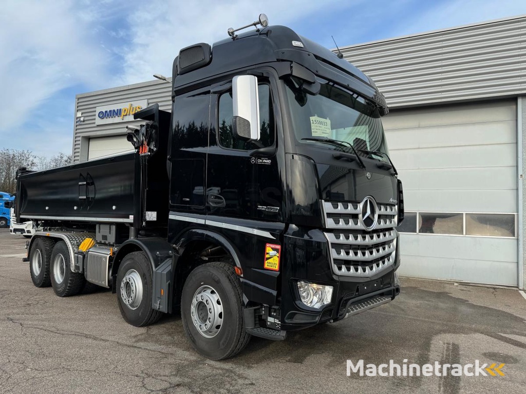 Mercedes Arocs 3263 LKN-ENT BI-BENNE MANJOT 8X4/4