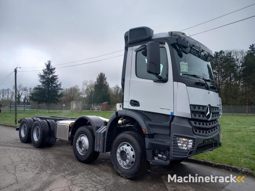 Mercedes AROCS 3243 KN-CHNT 8X4/4
