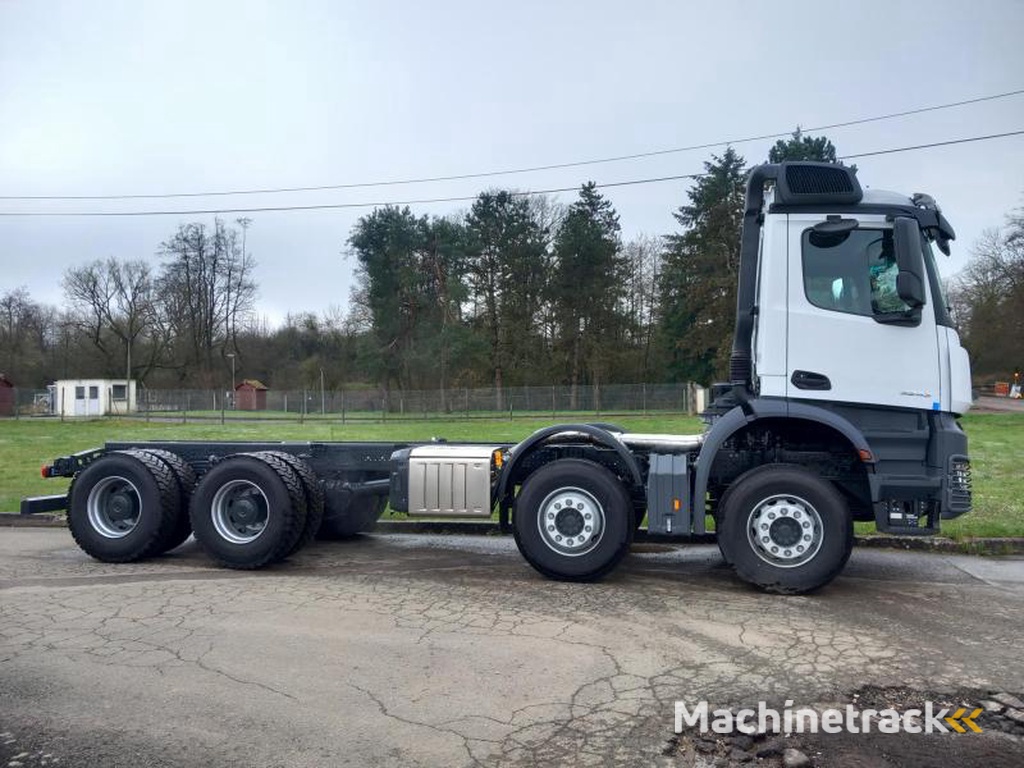 Mercedes AROCS 3243 KN-CHNT 8X4/4