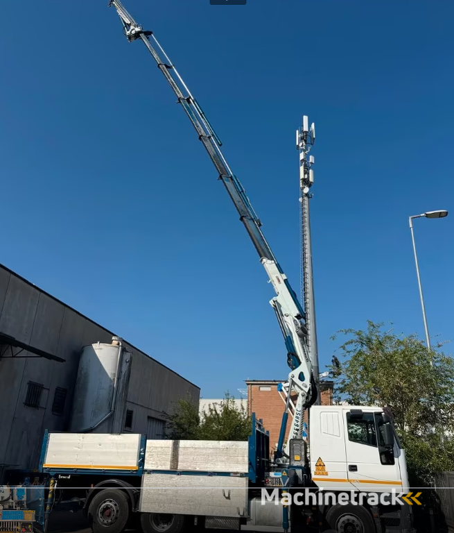 Camion Gru Iveco Magirus