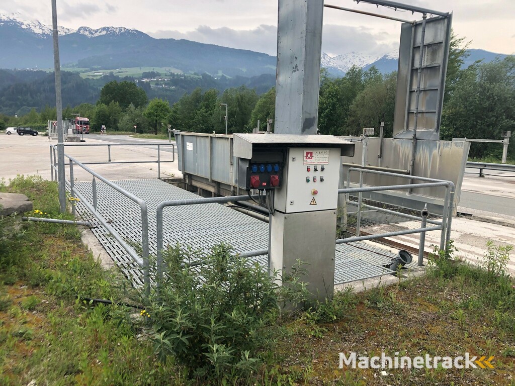 LKW-Reifenwaschanlage