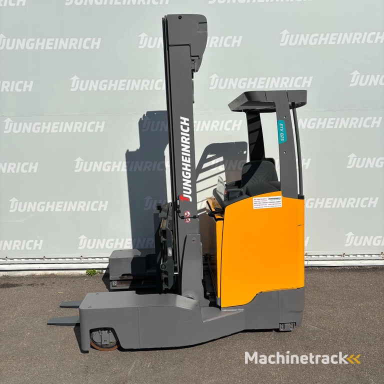 Jungheinrich ETV Q25 6800 DZ 1100mm POS