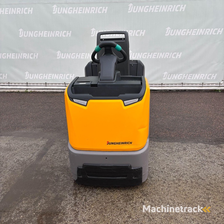 Jungheinrich ECE 225 HP 2400mm