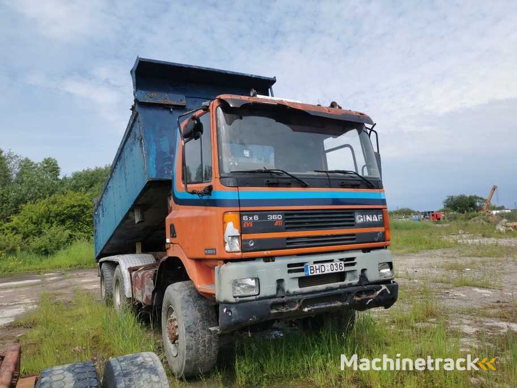Ginaf M3335-S dump truck for parts