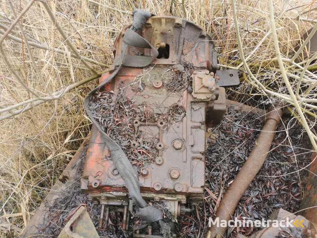 Magirus Deutz 160-23 dump truck for parts
