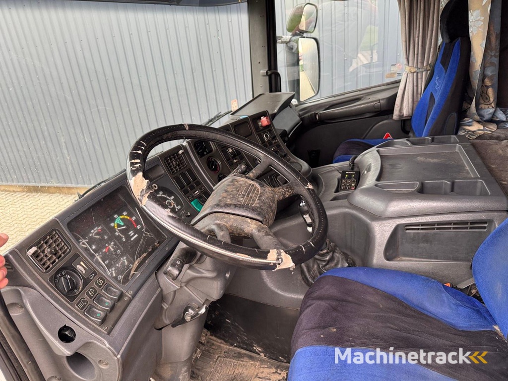 Scania P 124.360, 18800 liter