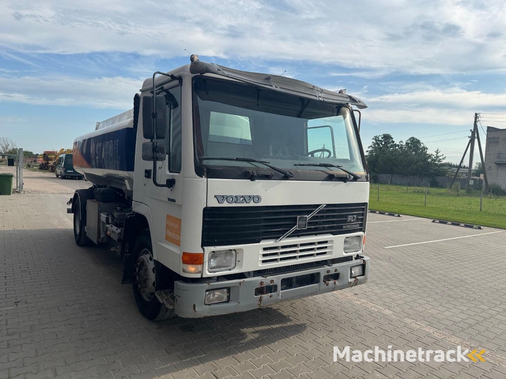 Volvo FL 7 260, 10000 liter
