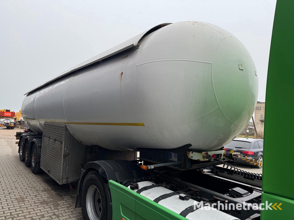Robine BARNEUD, 47781 liter + meter + pump