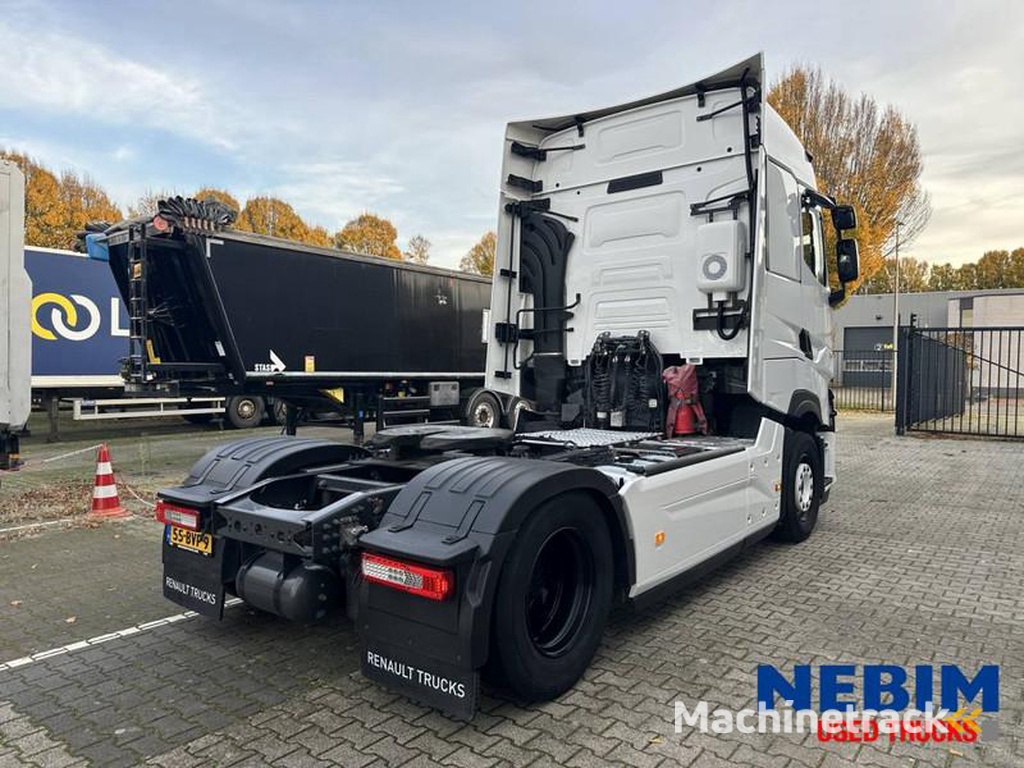 Renault T520-4x2-High-Parking-Airco