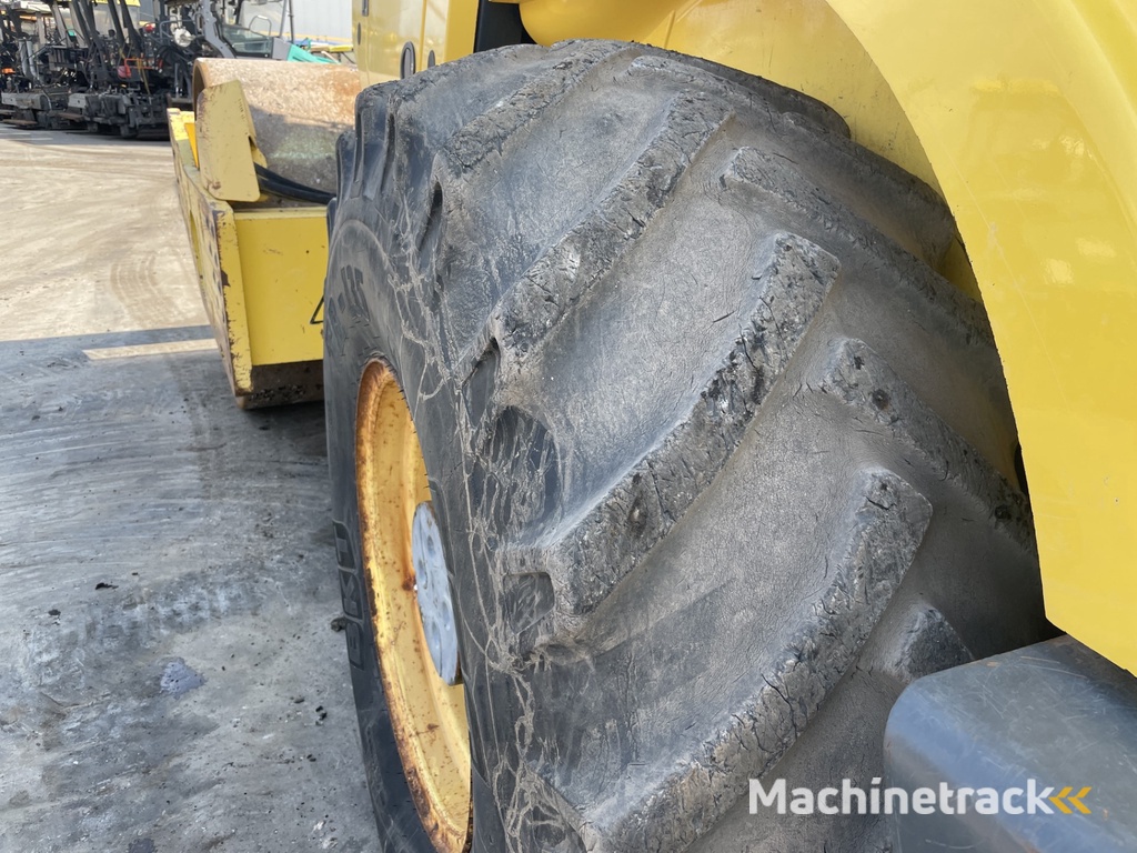 BOMAG BW 216 DH-4