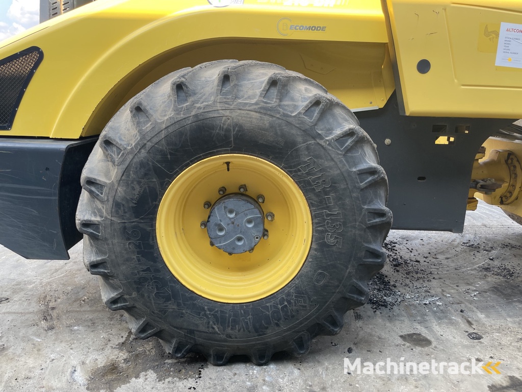 BOMAG BW 216 DH-4
