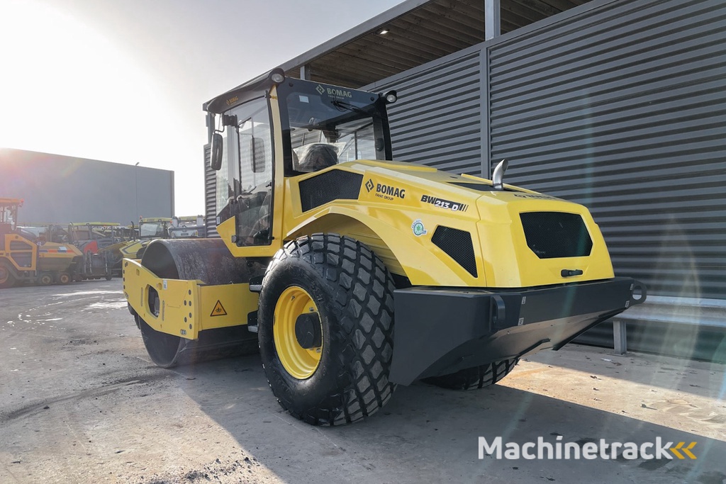 BOMAG BW 213 D-5