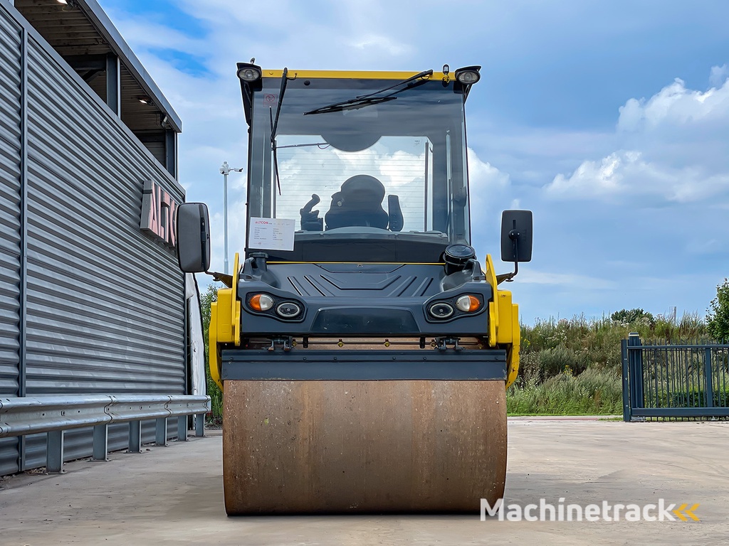 BOMAG BW 151 AD-5