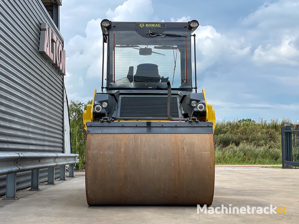 BOMAG BW 151 AD-5