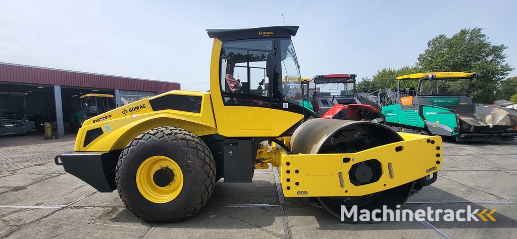 BOMAG BW 213 D-5