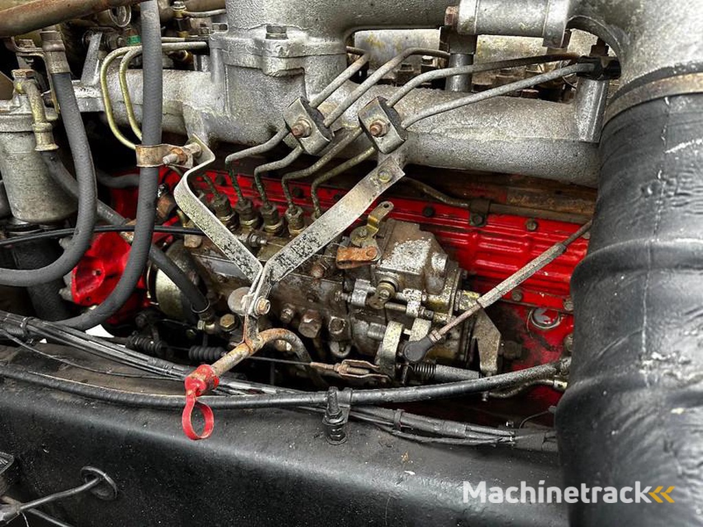 Toyota HINO-14T-4X2-Tipper-Crane-Hiab-765-Spring-Spring-Manual-Gearbox