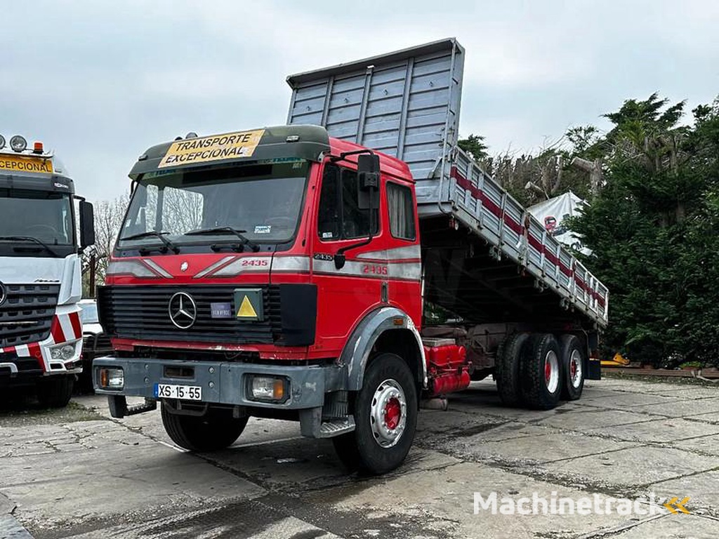 Mercedes 2435
