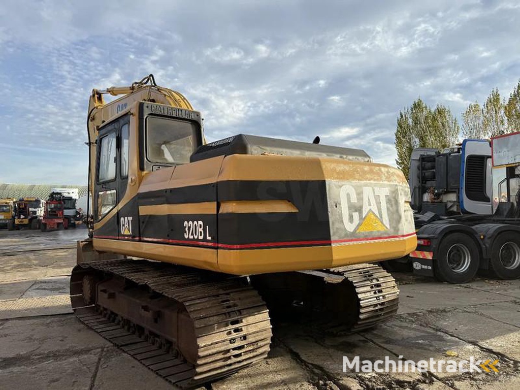Caterpillar 320BL