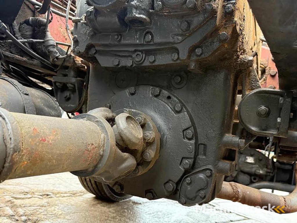 Mercedes 2036 V10 4X4 Chassis Spring/Spring Manual Gearbox