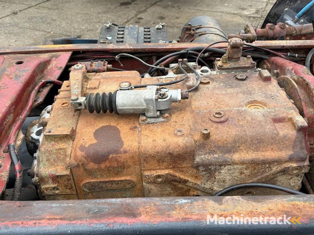 Mercedes 2036 V10 4X4 Chassis Spring/Spring Manual Gearbox