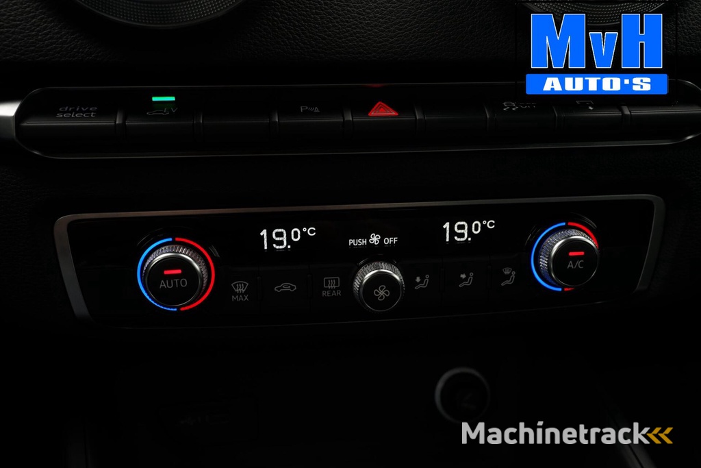 Audi A3 Sportback 1.4 e-tron S-Line|VIRTUAL|SPORTSTOEL|TREKHAAK