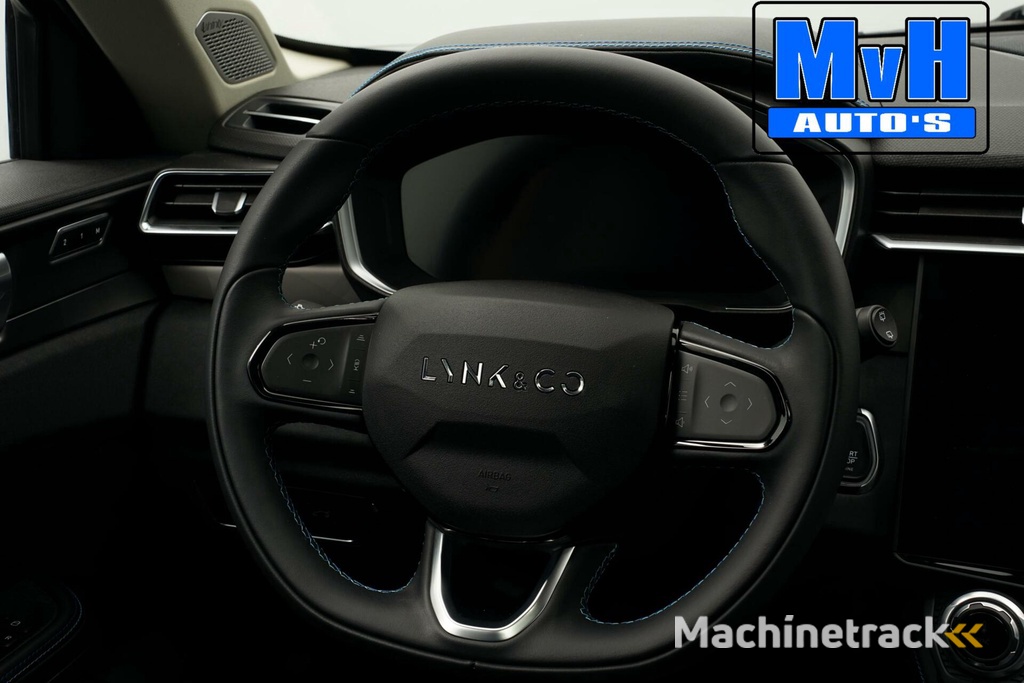Lynk & Co 01 1.5 Plug-in Hybride|FULL BLACK|360°CAM|PANO|NAP